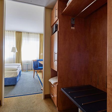 Mercure Hotel Severinshof Koeln City Экстерьер фото
