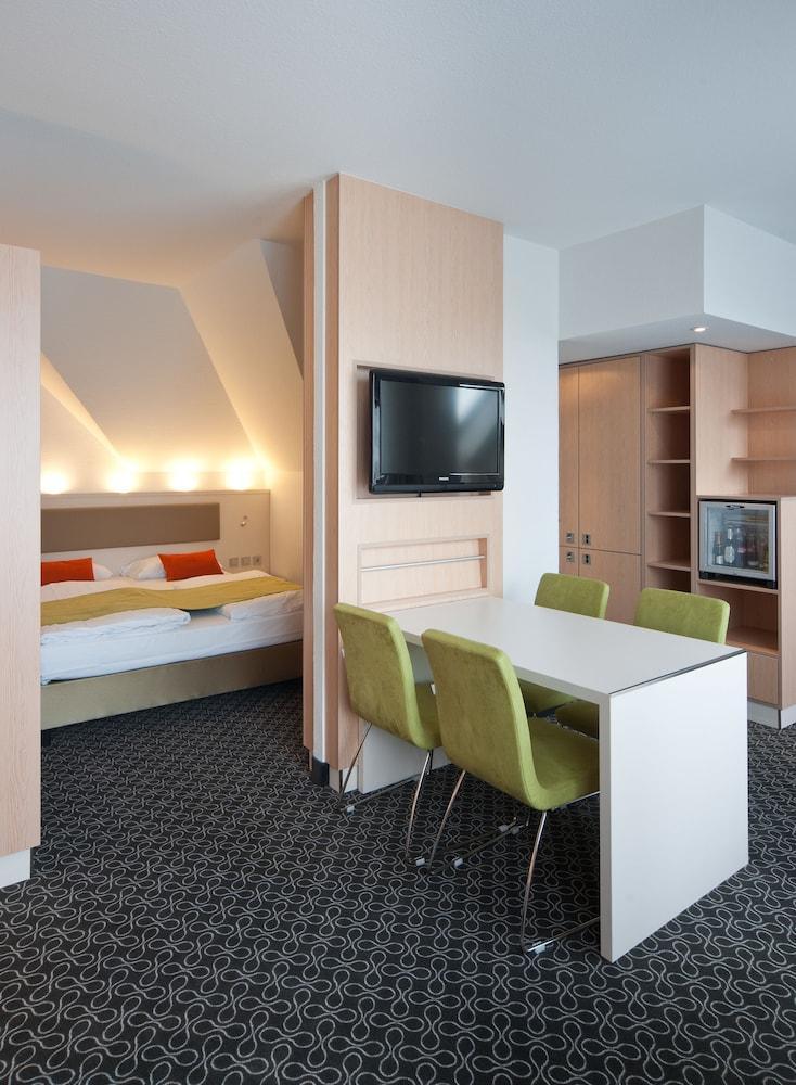 Mercure Hotel Severinshof Koeln City Экстерьер фото